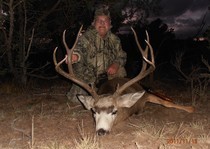 <p>H&A Outfitters Mule Deer Hunts photo gallery.</p>